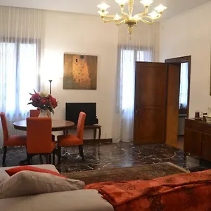 Castello 5888 B, Santa Marina, Calle Marcello, Canale Apartamento